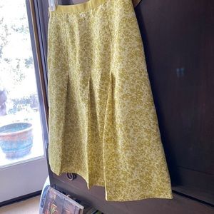 Banana Republic Silk Spring Green Floral Skirt